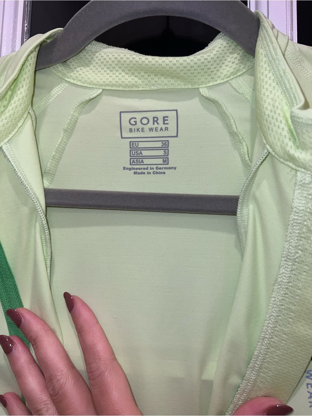 GORE BIKE WEAR Neon Green Cycling Jersey S - Picture 6 of 7